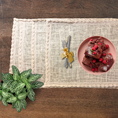 Load image into Gallery viewer, Shell Lace Jute Table Runner with Pom-Pom - Granmade