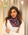 Load image into Gallery viewer, Wine Grey U-pin Hand knit Scarf - Granmade