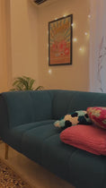 Load and play video in Gallery viewer, Daisy Hand-knit Flower Crochet Cushion