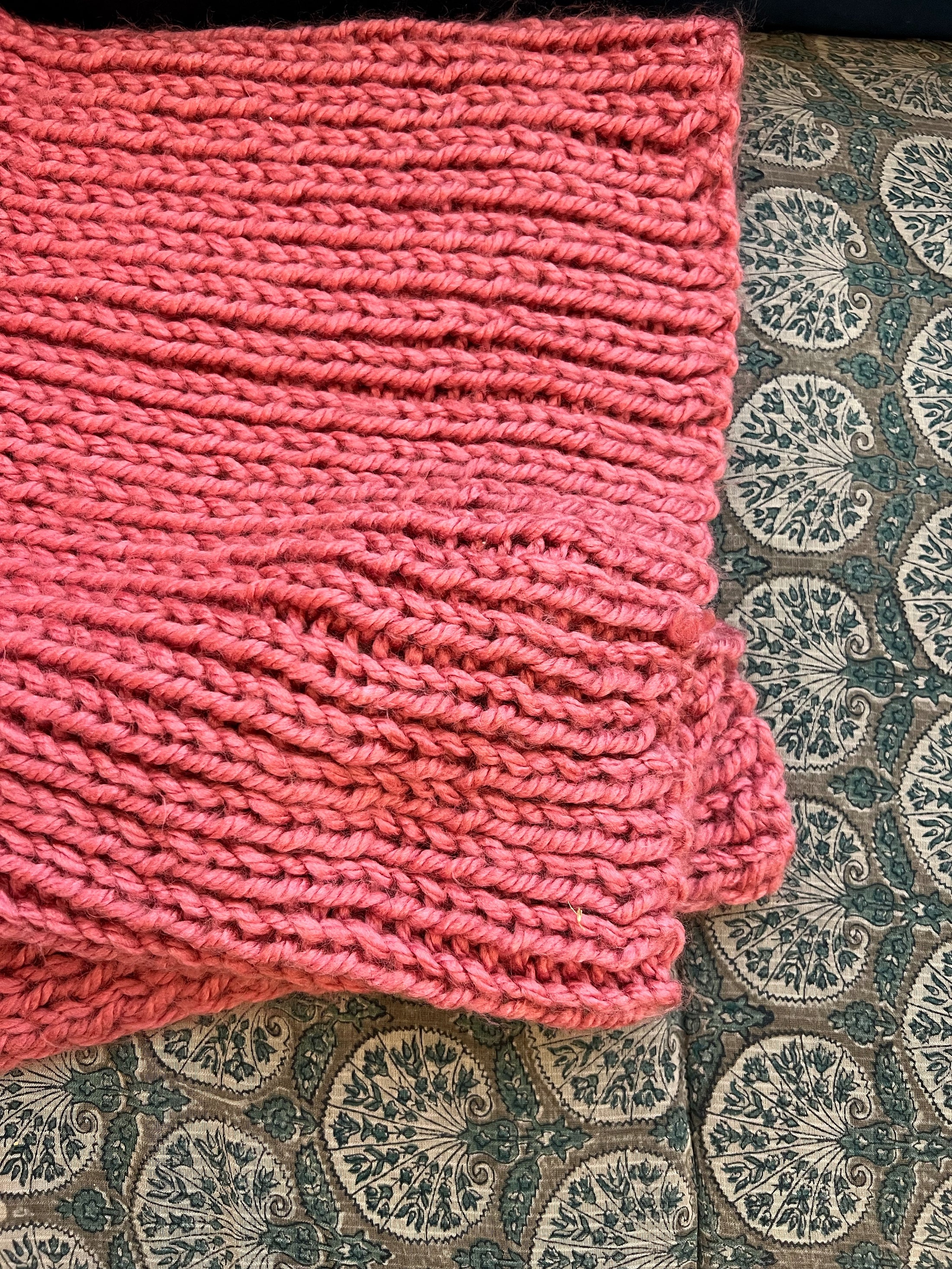 Flamingo Pink Chunky Wool Throw - Granmade