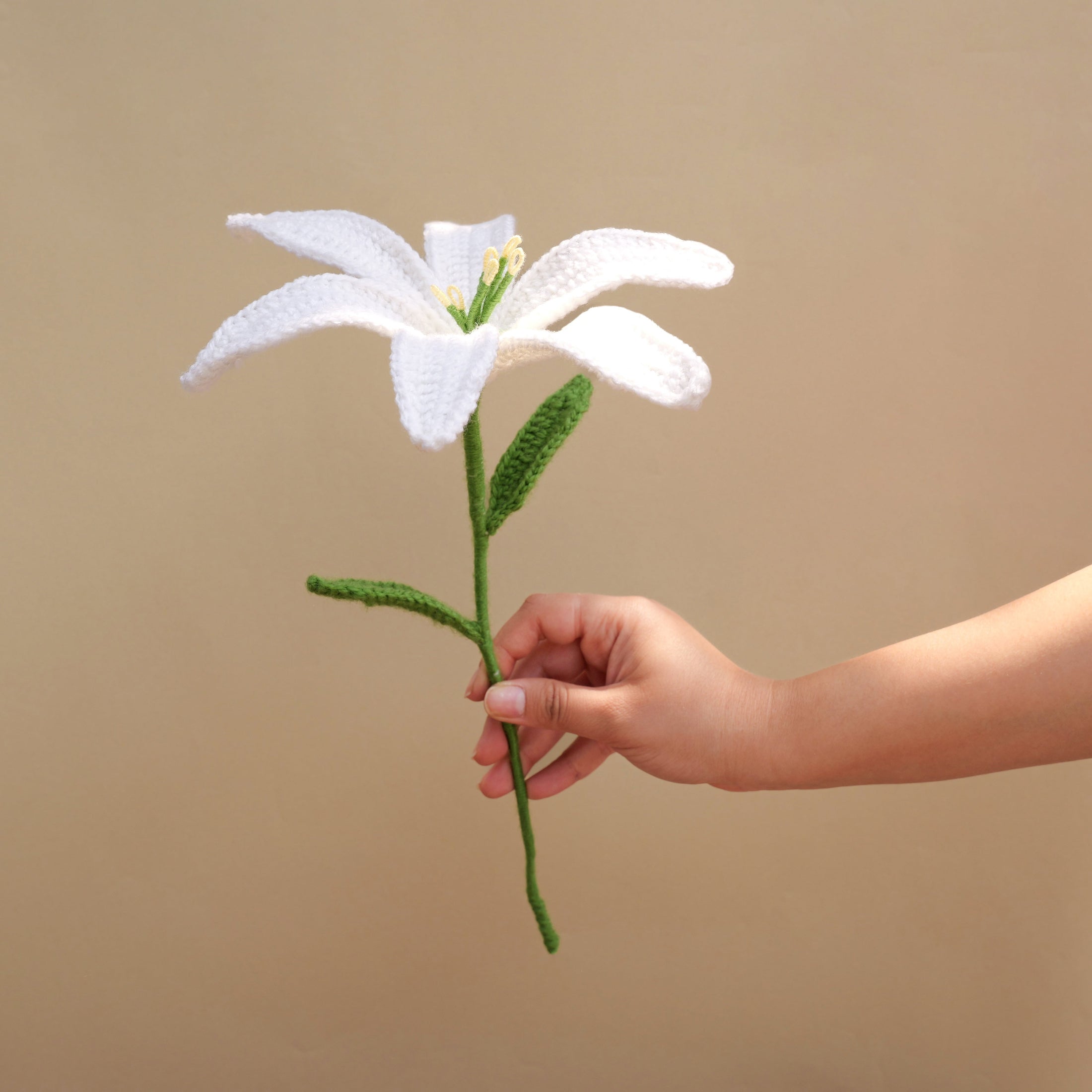 White Crochet Lily - Granmade