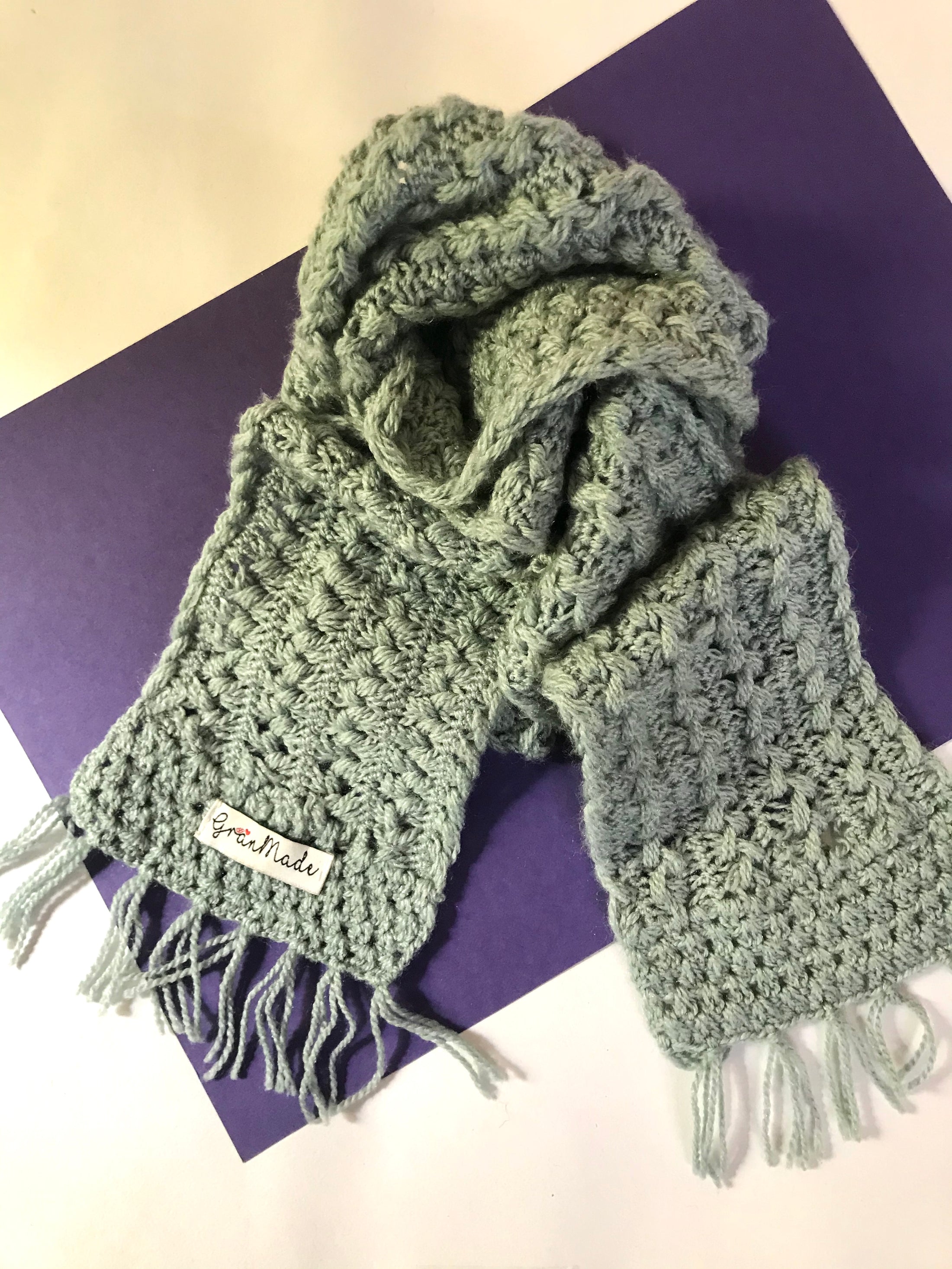 White U-pin Hand knit Scarf - Granmade