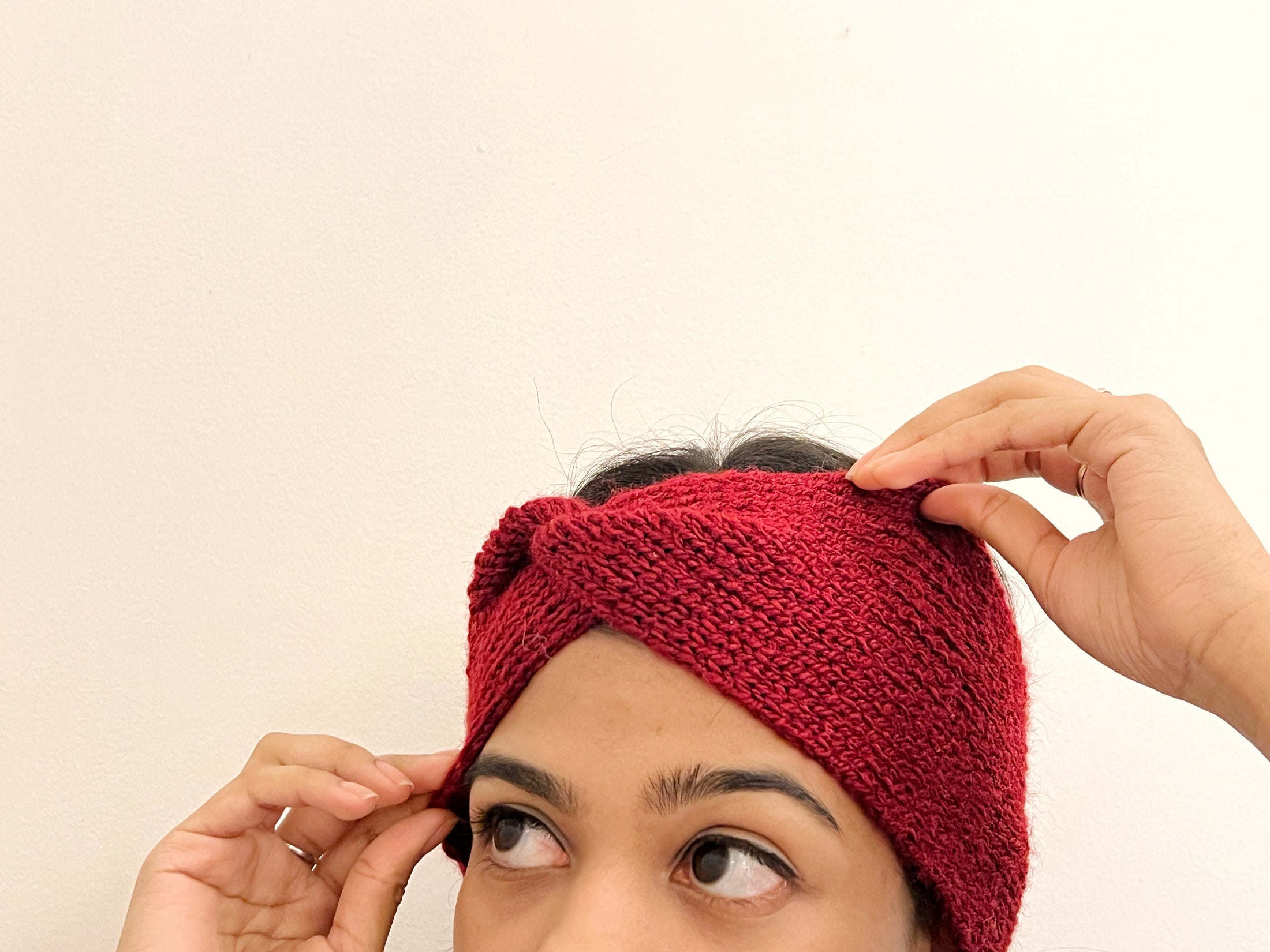 Red Hand-knit Twisted Headband - Granmade