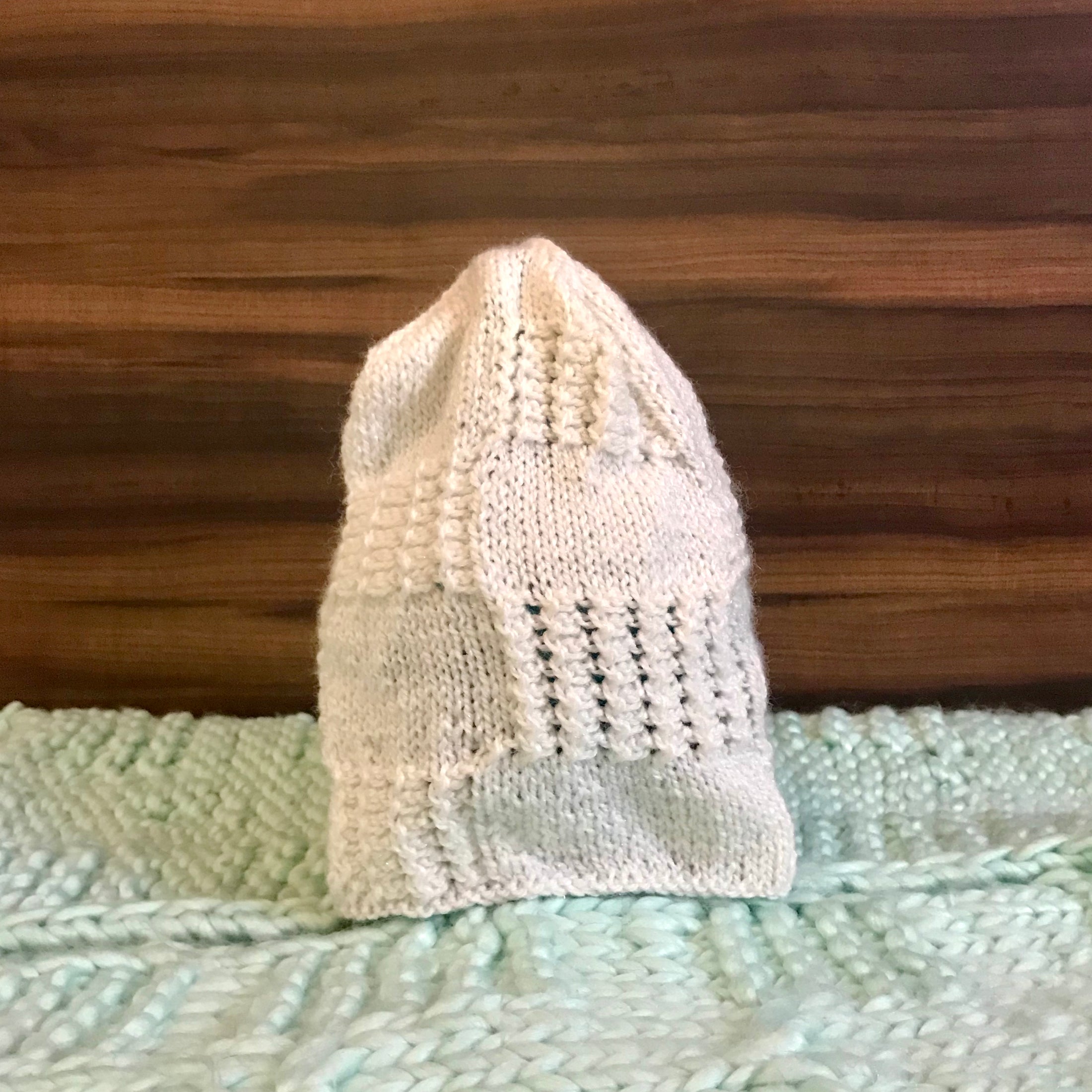 White Brick Hand-knit Beanie - Granmade