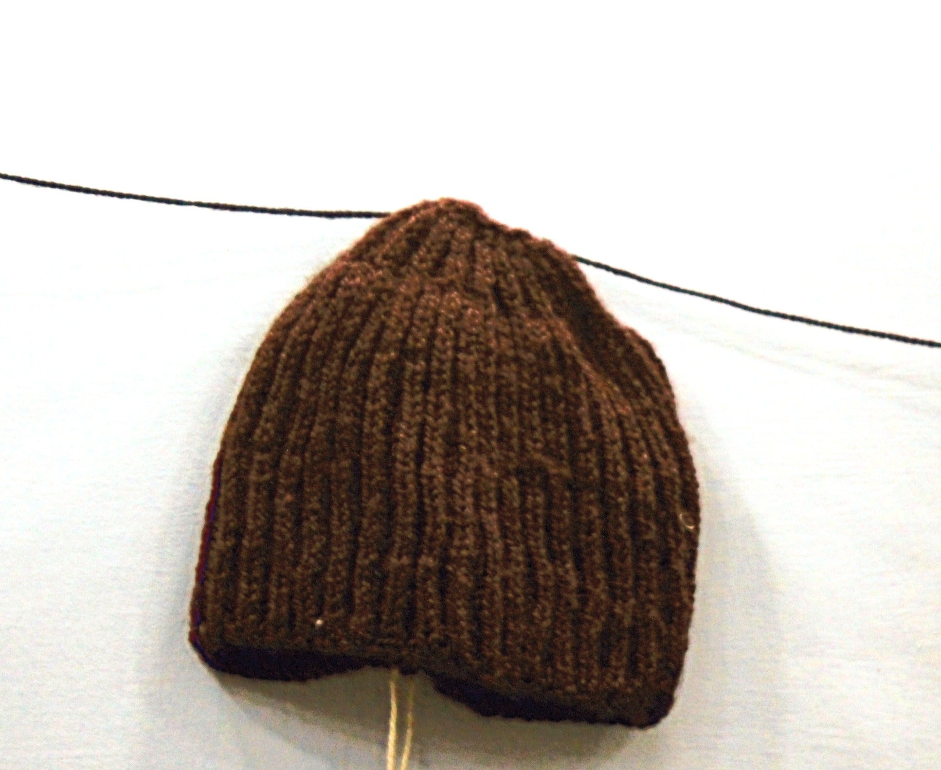 Red Classic Hand-knit Beanie - Granmade