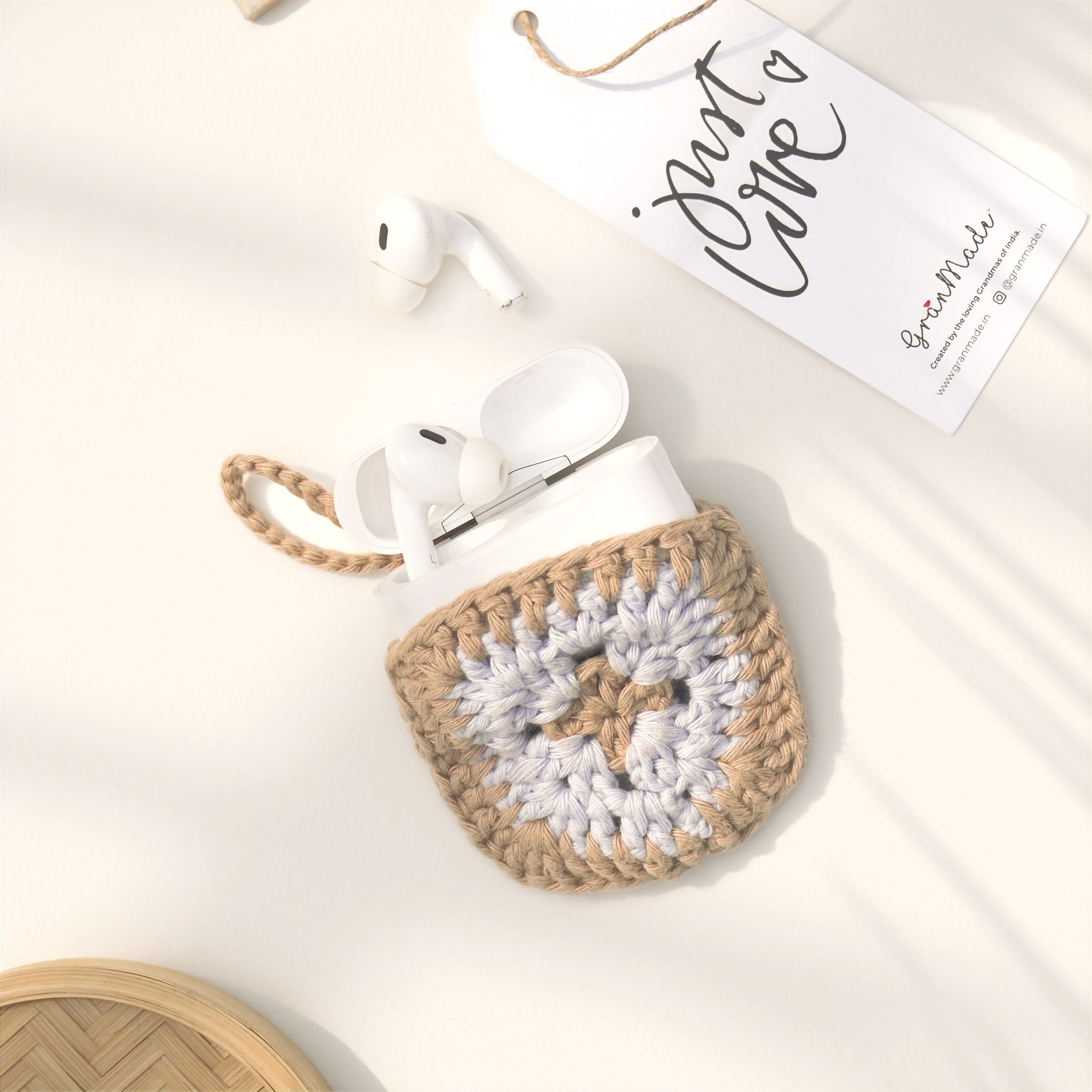 Beige Crochet Minimal Airpod Cover - Granmade