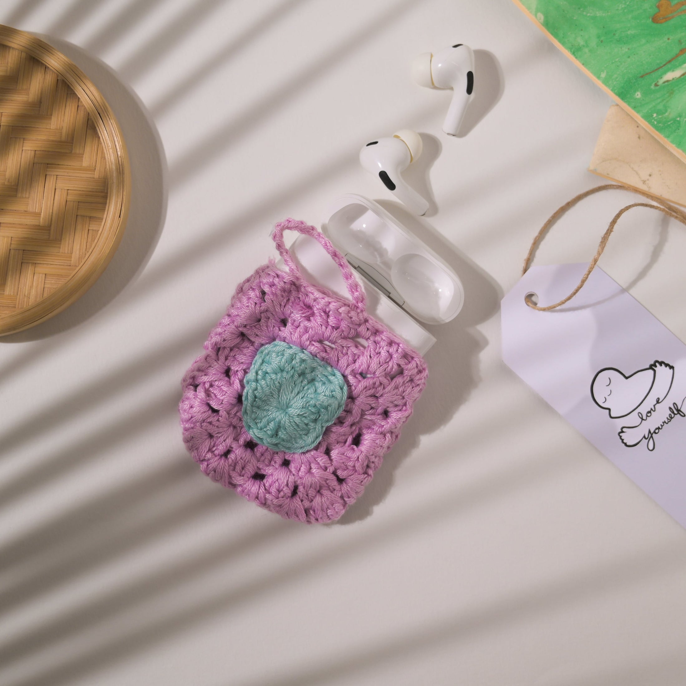 Beige Crochet Minimal Airpod Cover - Granmade