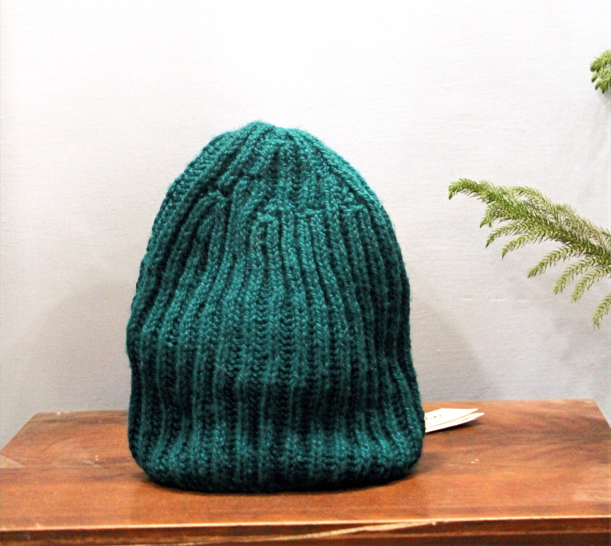 Red Classic Hand-knit Beanie - Granmade