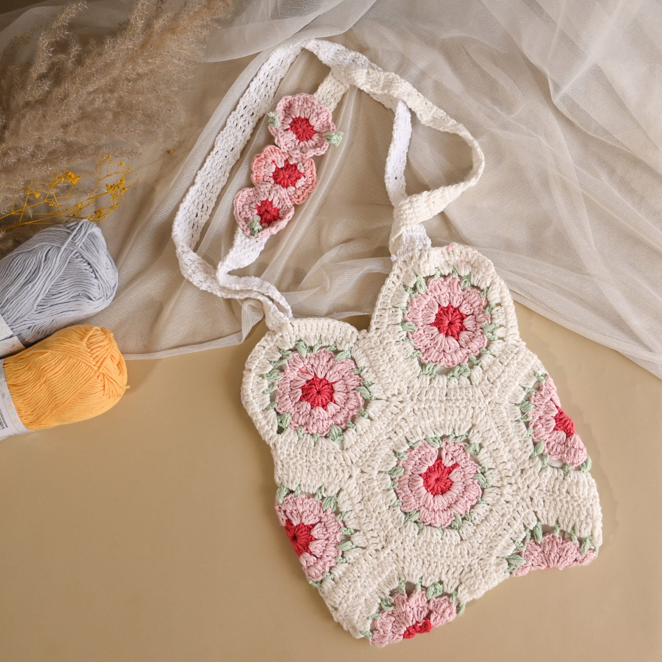 Flowers On My Sleeve Crochet Tote Bag - Granmade