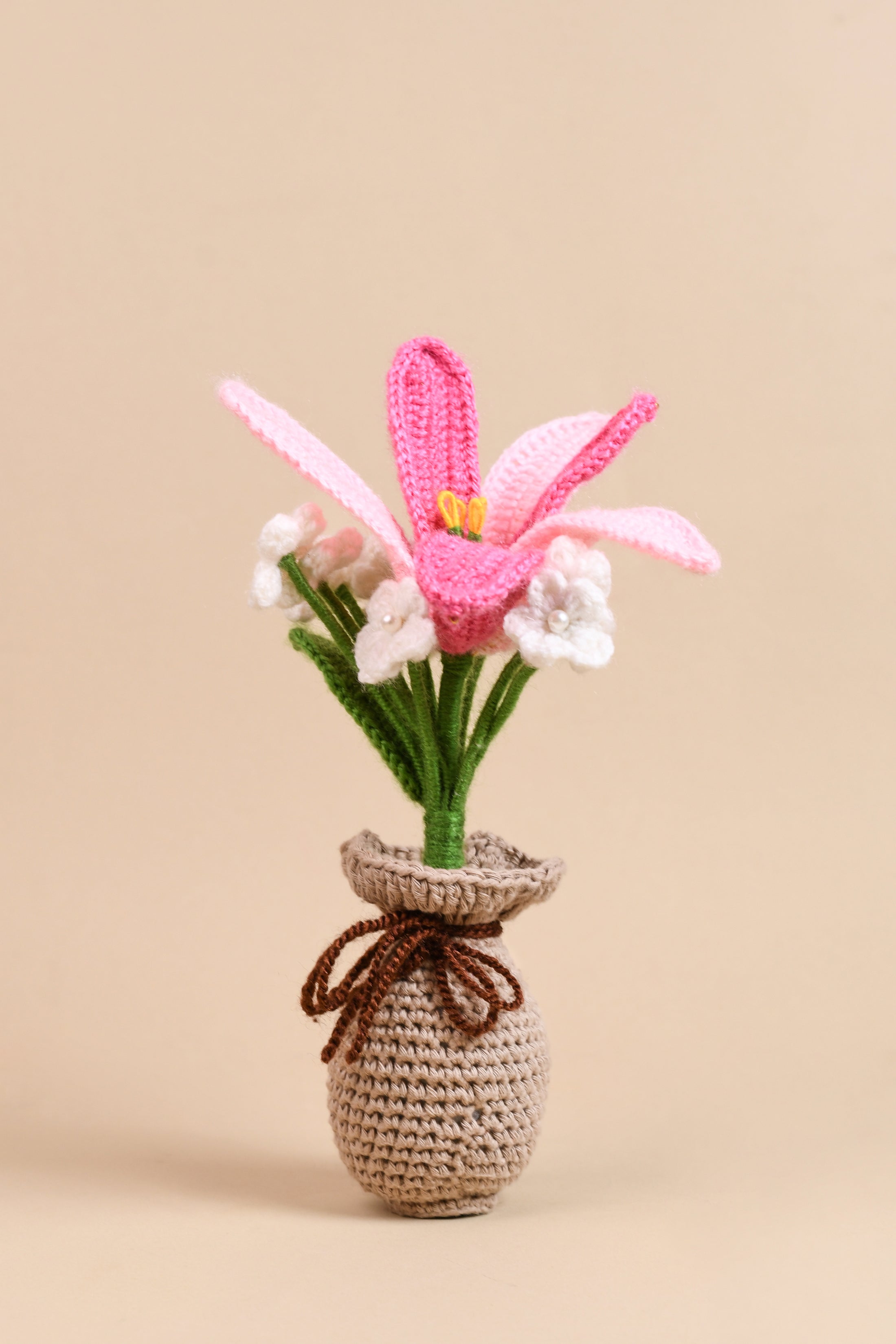 Crochet Lily & Daisy Flower Pot