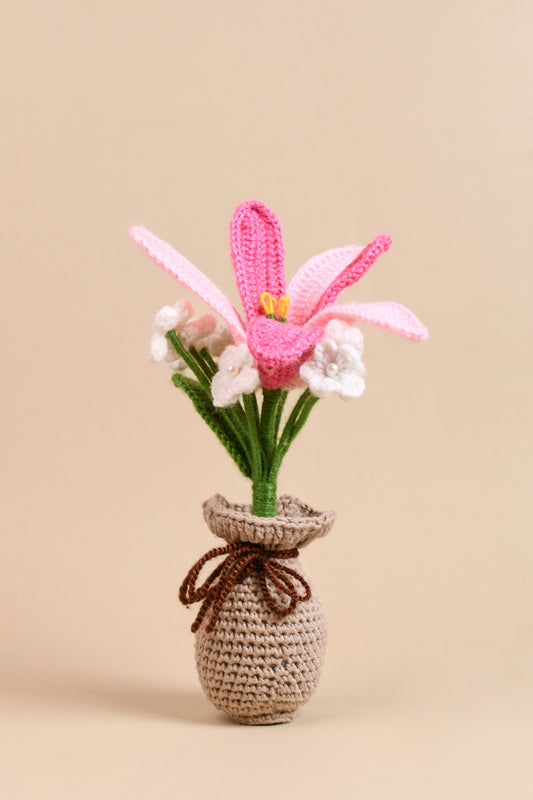 Crochet Lily & Daisy Flower Pot