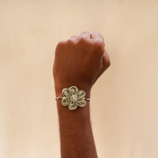 Handmade Phool Rakhi- Gold Green